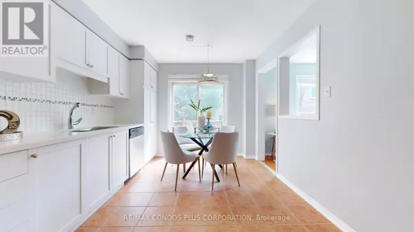 Oakville (ga Glen Abbey), ON L6M4M5,1290 Heritage WAY #42