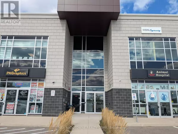 Oakville (qe Queen Elizabeth), ON L6L0H3,3475 Rebecca ST #201