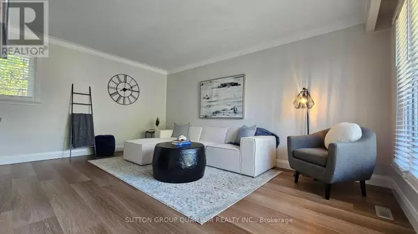 Oakville (wo West), ON L6L4A7,550 THIRD LINE