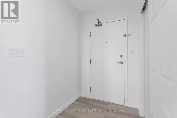 Mississauga (erindale), ON L5C4R2,1001 Cedarglen Gate #619