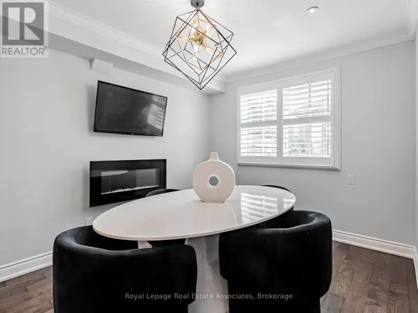 Brampton (heart Lake West), ON L6Z3Z1,35 GLENMANOR DRIVE