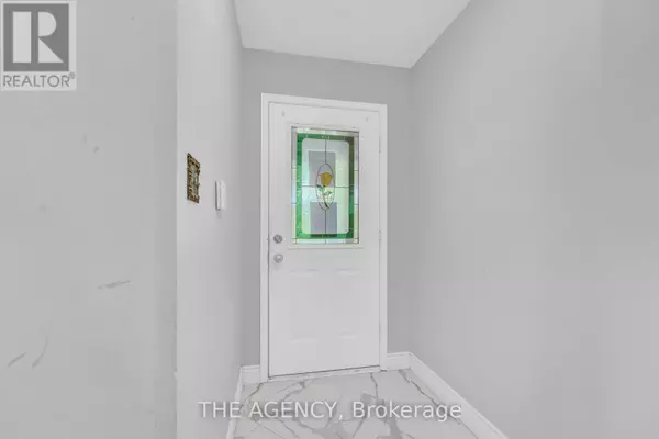 Brampton (snelgrove), ON L7A1H7,48 ZACHARY DRIVE