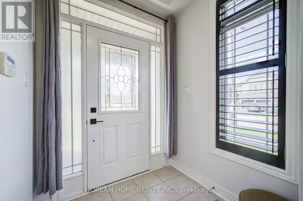 Mississauga (churchill Meadows), ON L5M7Y1,3519 TRILOGY TRAIL