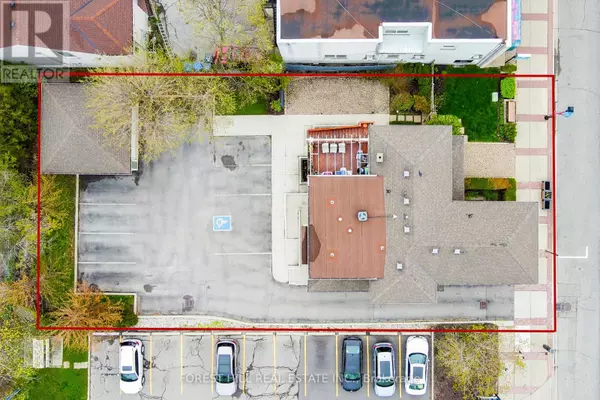 Mississauga (streetsville), ON L5M1L4,201 QUEEN STREET S