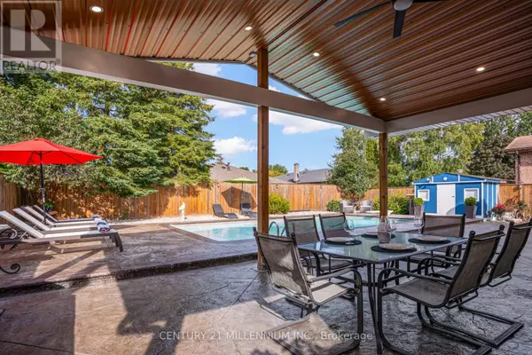 Brampton (brampton South), ON L6Y2B3,14 GREYSTONE CRESCENT