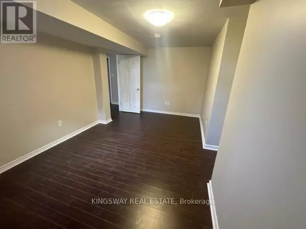 Mississauga (meadowvale), ON L5N7N8,3194 WORLD SERIES COURT