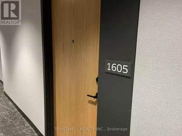 Mississauga (central Erin Mills), ON L5M2V8,2495 Eglinton AVE West #1605