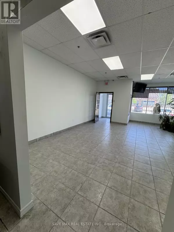 Mississauga (east Credit), ON L5V0A5,5390 TERRY FOX WAY #4