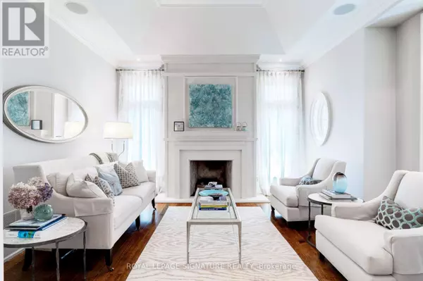 Oakville (mo Morrison), ON L6J4N3,71 ENNISCLARE DRIVE W