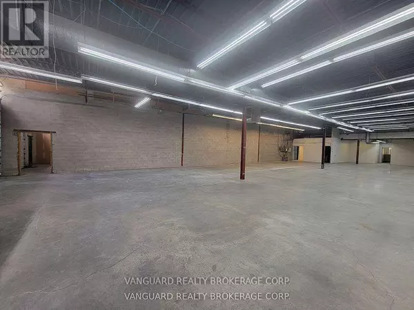 Toronto (york University Heights), ON M3J2H2,63 ALNESS STREET