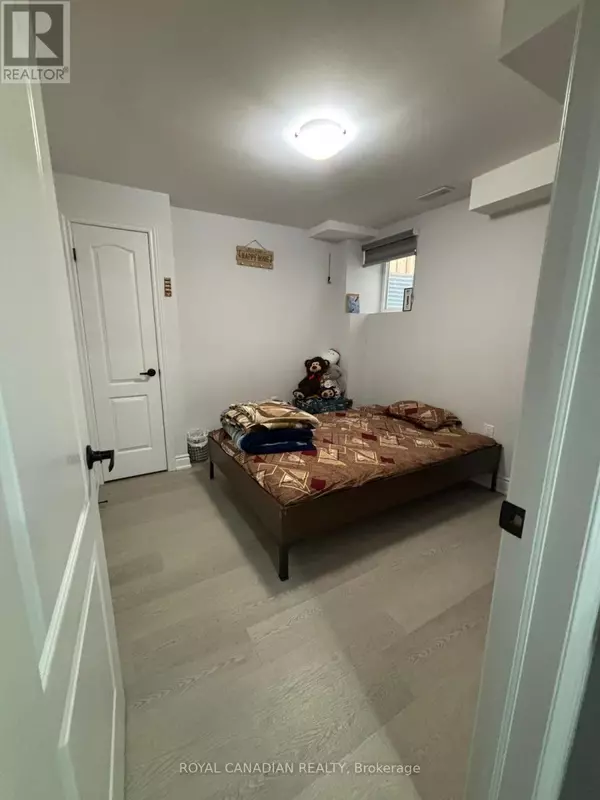 11 Fordham RD #Bsmt, Brampton (bram West), ON L6Y6K2