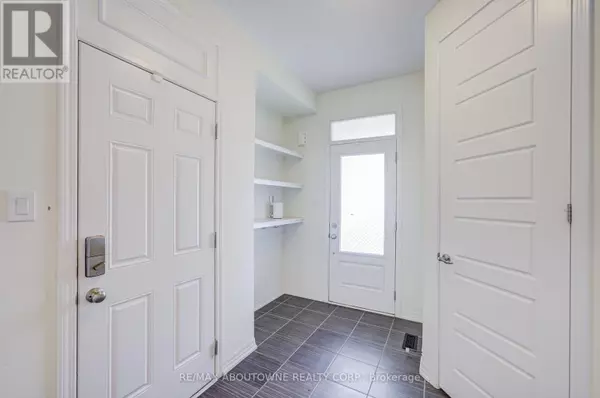 Oakville (go Glenorchy), ON L6H0Y2,3457 ETERNITY WAY