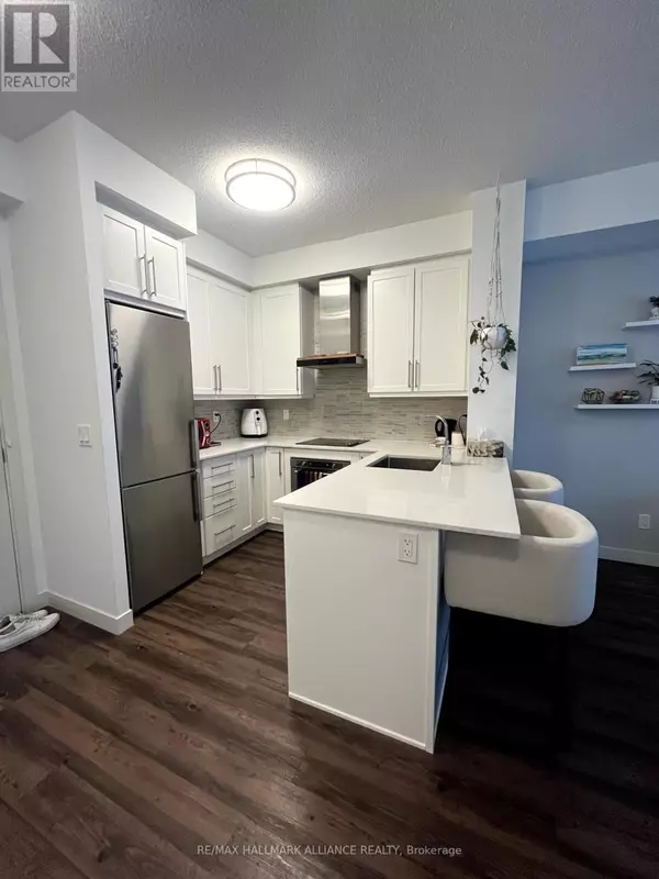 Burlington (freeman), ON L7R0E6,2093 South Fairview ST #1708