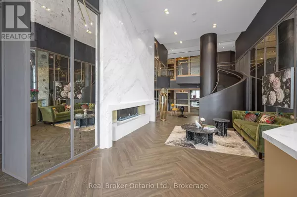 Oakville (go Glenorchy), ON L6M4M2,395 Dundas ST West #718