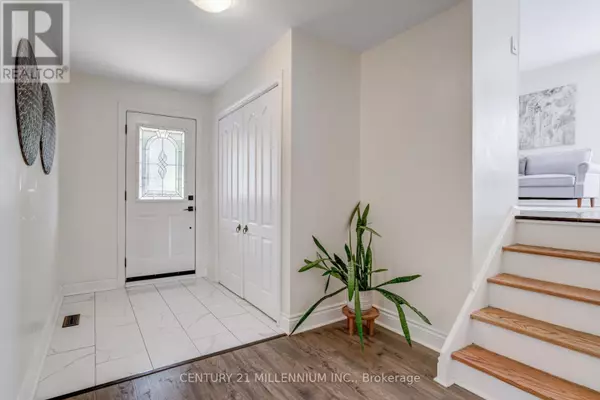 Orangeville, ON L9W3L3,43 BRENDA BOULEVARD