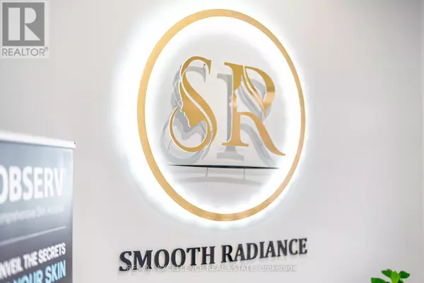 Oakville (oo Old Oakville), ON L6J1P5,151 Randall ST #102