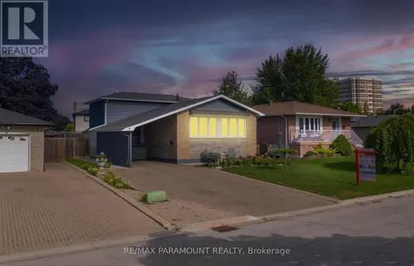 8 EDWIN DRIVE, Brampton (brampton South), ON L6Y1A1