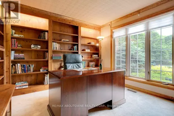 Burlington, ON L7P0K8,6365 BRECKENRIDGE PLACE