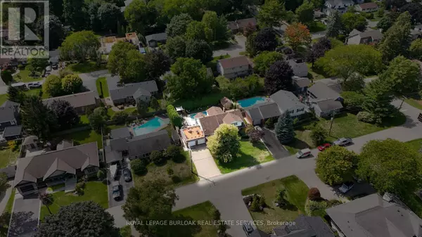 Burlington (bayview), ON L7T1P4,912 BOOTHMAN AVENUE