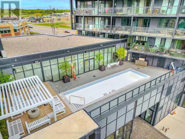 Burlington (alton), ON L7M2A8,3210 Dakota Common #A805