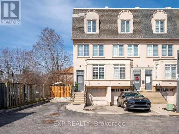 2351 Lakeshore RD West #4, Oakville (br Bronte), ON L6L1H4