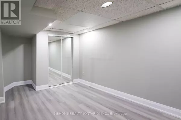 Mississauga (hurontario), ON L5R2X2,5209 PALOMAR CRESCENT
