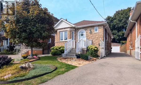 34 ROTHERHAM AVENUE, Toronto (keelesdale-eglinton West), ON M6M1M2