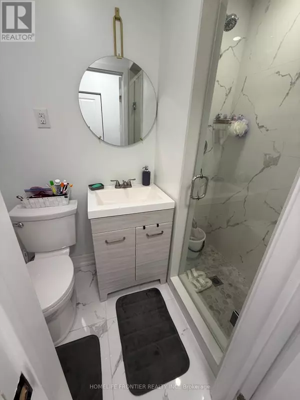 Mississauga (applewood), ON L4Y2M7,MAIN + BASEMENT - 759 BLOOR STREET