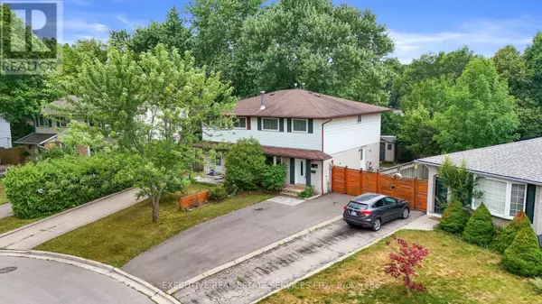 Oakville (cp College Park), ON L6H1V4,1342 ROYLEN ROAD