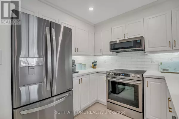Toronto (edenbridge-humber Valley), ON M8X1Y6,4198 Dundas ST West #205