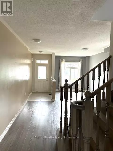 Milton (fo Ford), ON L9T7K6,1449 CHRETIEN STREET