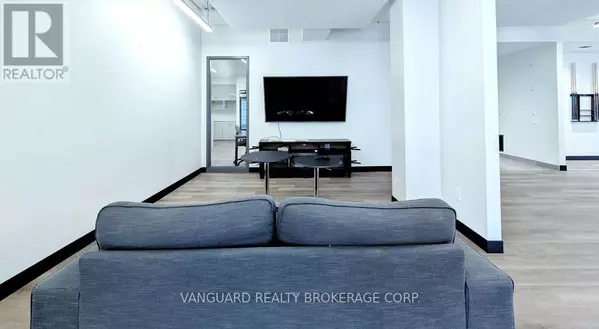 Brampton (brampton East), ON L6T5B7,14 Abacus RD #Main/ 2nd