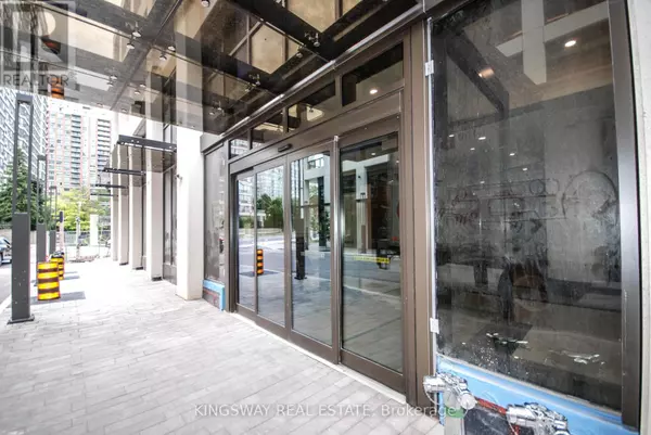 Mississauga (city Centre), ON L5B0N6,30 Elm DR West #704