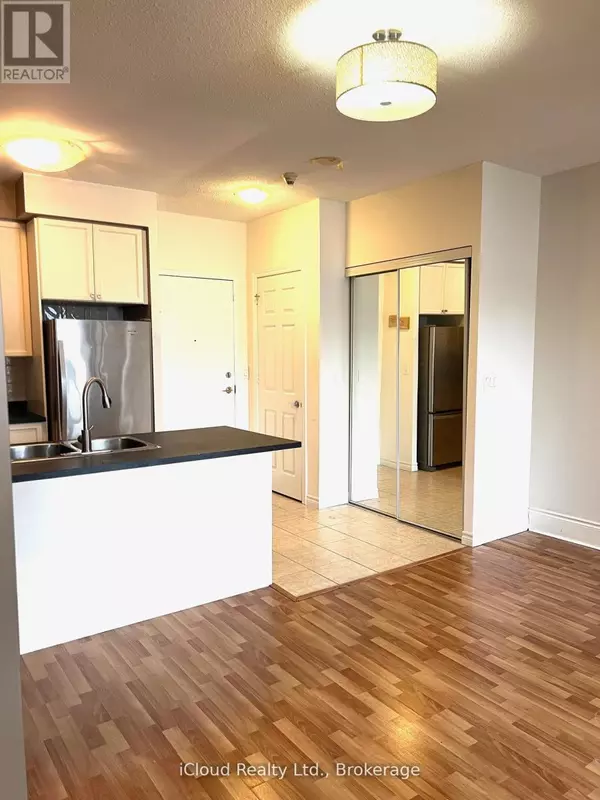 Mississauga (city Centre), ON L5B4P5,3888 Duke of York BLVD #236