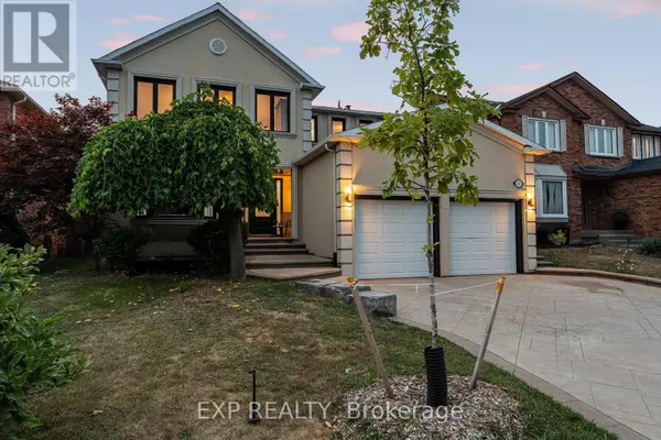 Oakville (wc Wedgewood Creek), ON L6H4Y8,1221 CREEKSIDE DRIVE