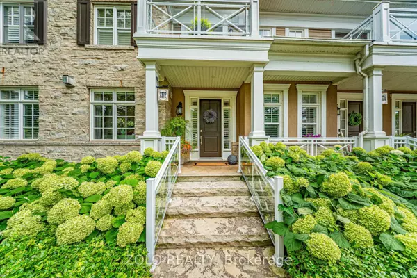 Oakville (br Bronte), ON L6L1C4,2372 MARINE DRIVE