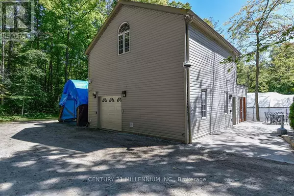 Caledon, ON L7C3C1,14453 CENTREVILLE CREEK ROAD