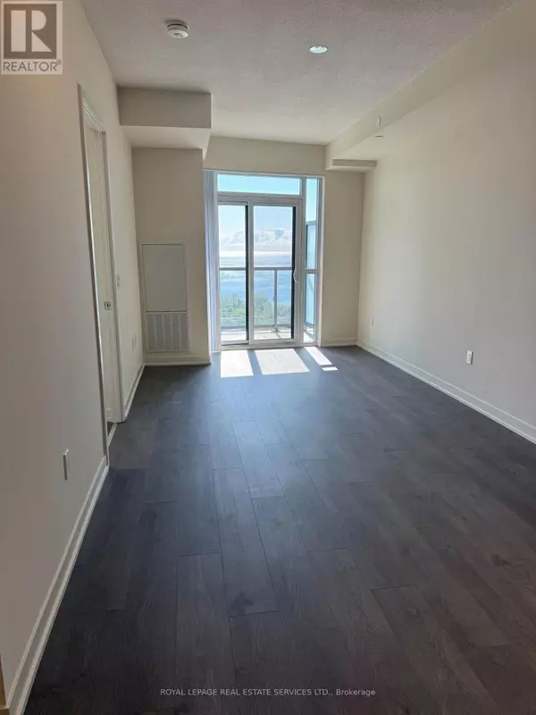 Toronto (mimico), ON M8V0G9,38 Annie Craig DR #2703