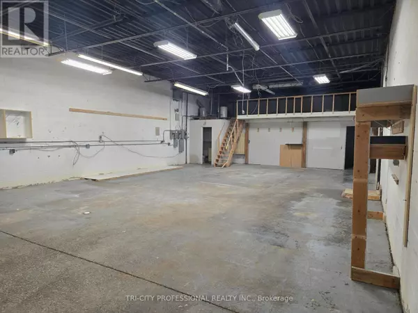 Brampton (steeles Industrial), ON L4T4K9,8 Melanie DR #25