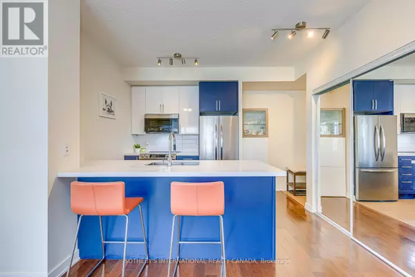 Mississauga (city Centre), ON L5B0E9,4070 Confederation Pkwy #1202