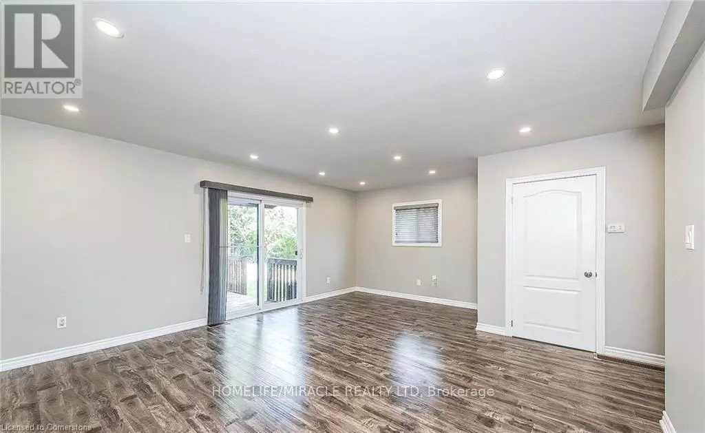 Brampton (madoc), ON L6V2A3,91 MADOC DRIVE