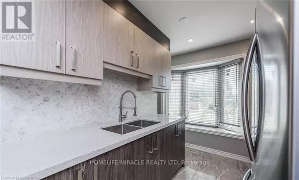 Brampton (madoc), ON L6V2A3,91 MADOC DRIVE