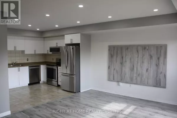 Mississauga (central Erin Mills), ON L5M0S3,2891 Rio CT #123