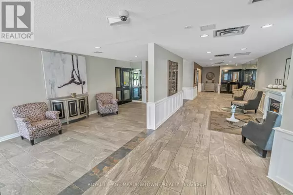 Halton Hills (georgetown), ON L7G5J8,20 Mcfarlane DR #1708