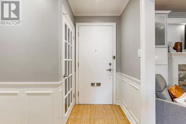 Toronto (markland Wood), ON M9C5P2,51 Broadfield DR #32