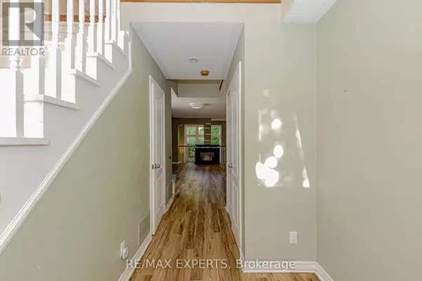 Mississauga (lorne Park), ON L5H4K4,1084 Queen ST West #17B