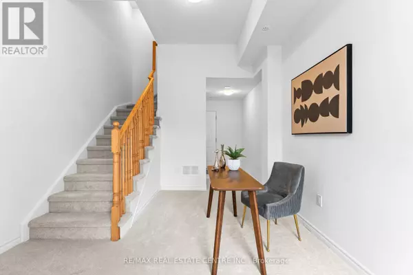 Caledon, ON L7C4L5,405 DOUGALL AVENUE