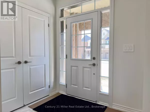 Milton (walker), ON L9E1G5,1457 SAVOLINE BOULEVARD