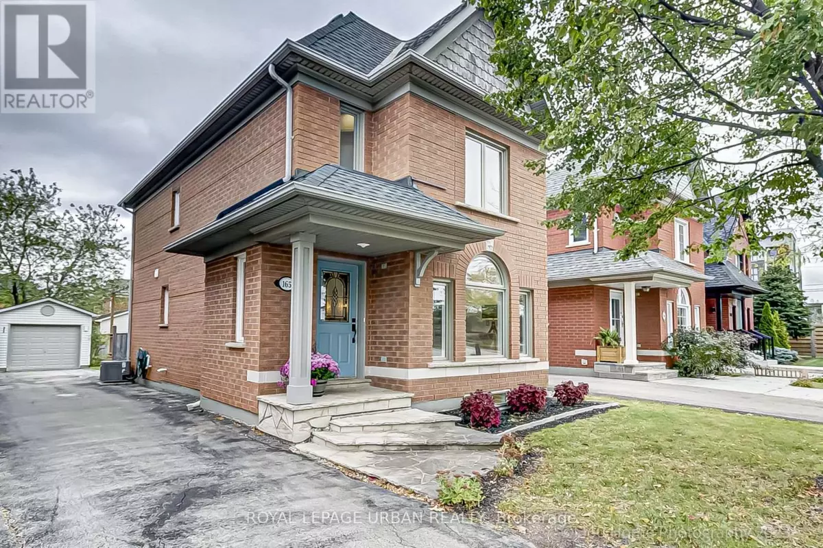Oakville (ro River Oaks), ON L6H6H7,165 WESTFIELD TRAIL