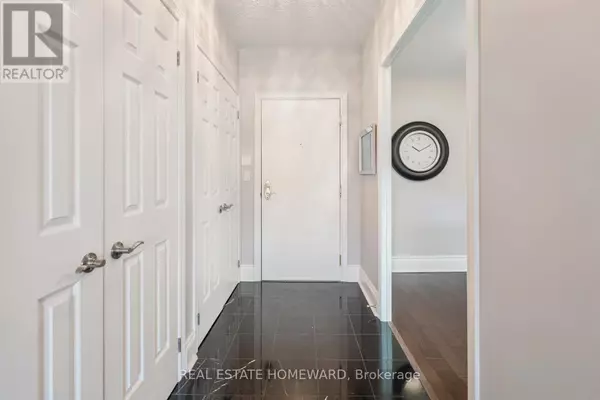 Toronto (stonegate-queensway), ON M8X1C9,3085 Bloor ST West #312